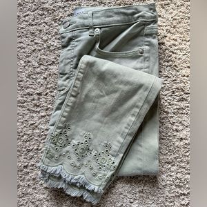 Loft Cropped Skinny Jean in Sage